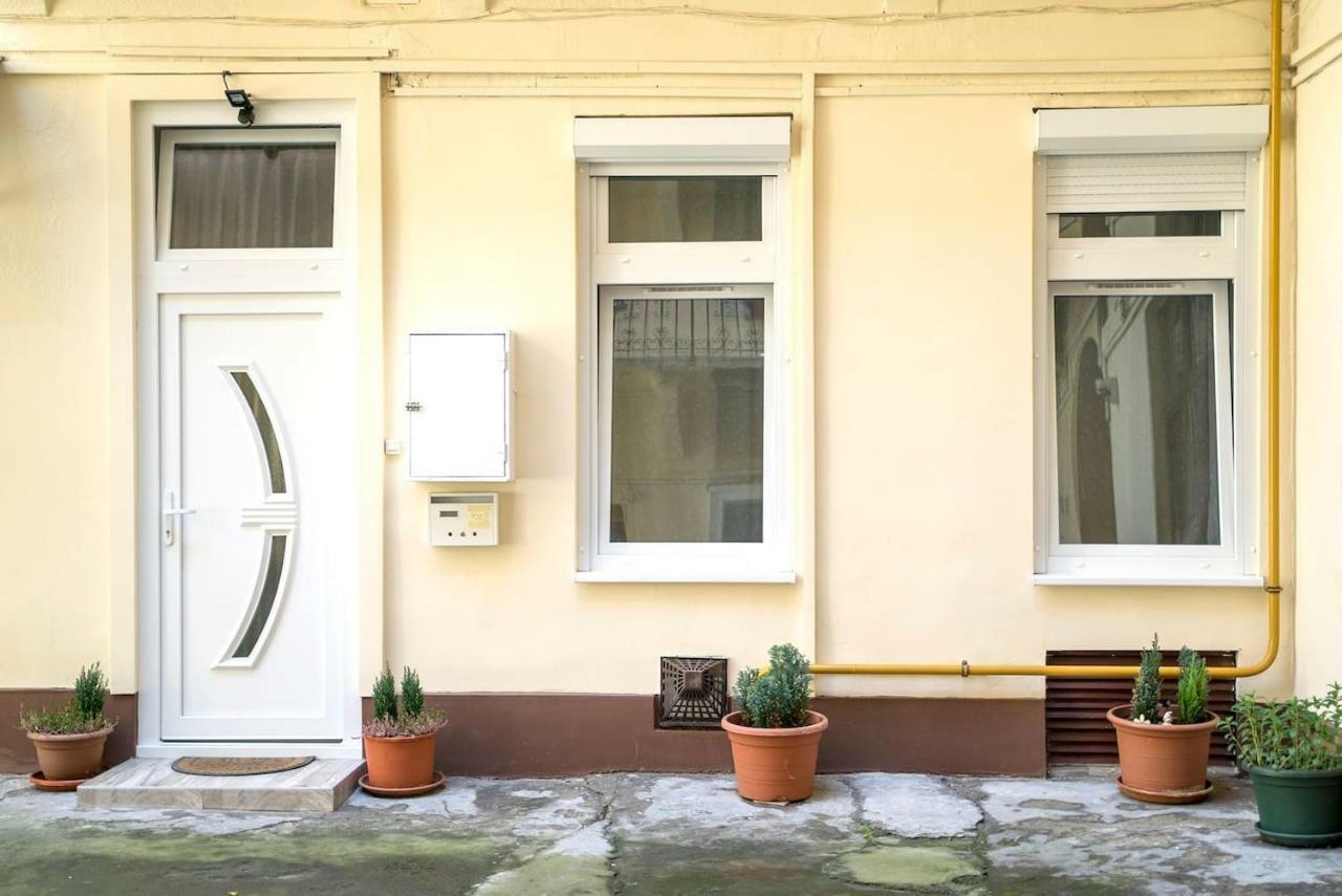 Wörösmarty Studio - Budapest Center Lägenhet Exteriör bild